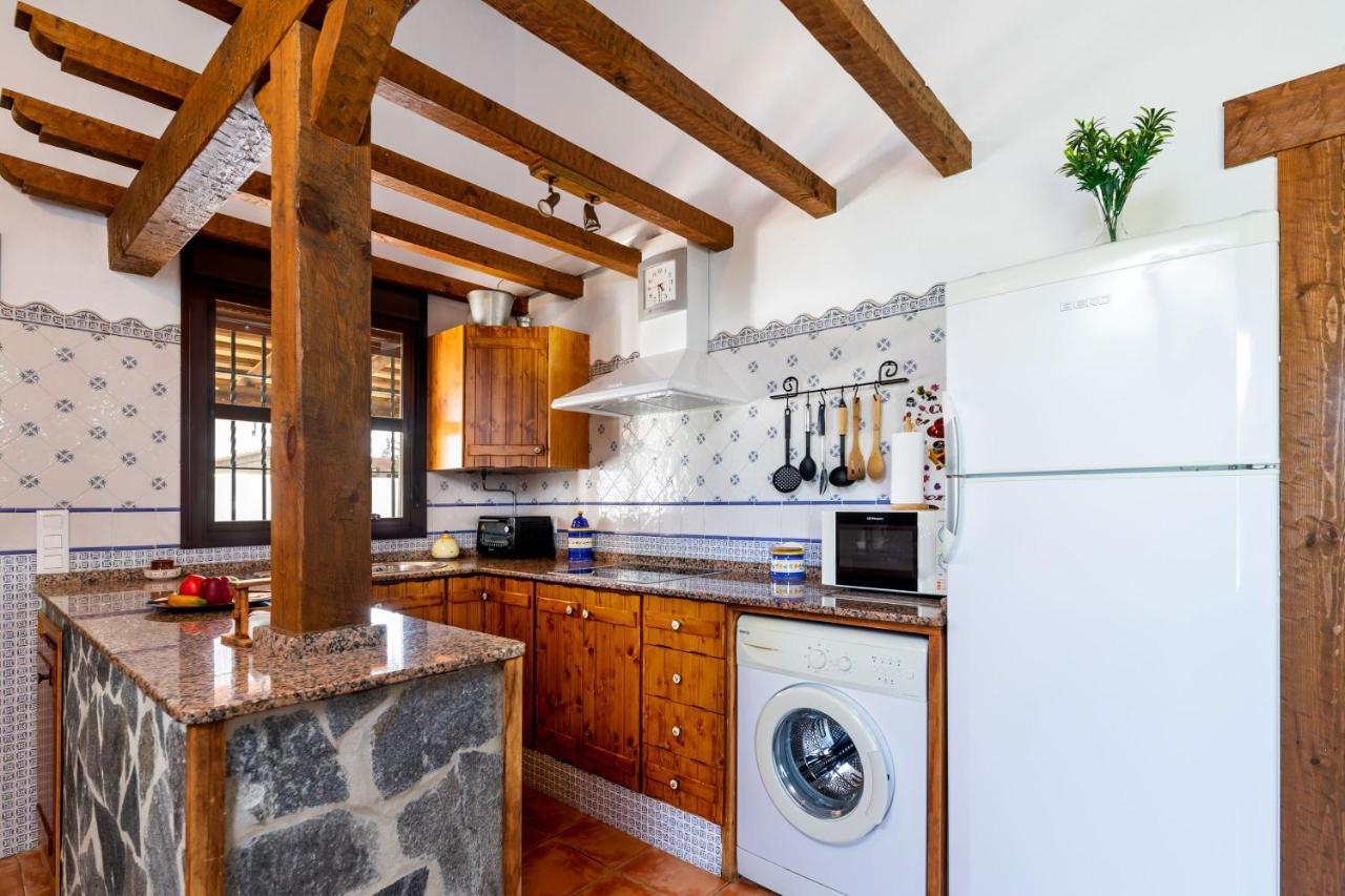 Holiday home Cortijo Entrepinares *